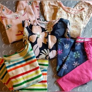 4T pajamas - 5 pairs, 8 pieces